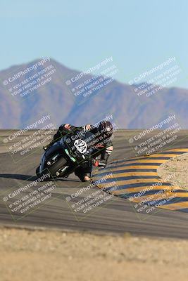 media/Dec-10-2023-SoCal Trackdays (Sun) [[0ce70f5433]]/Turn 12 (2pm)/